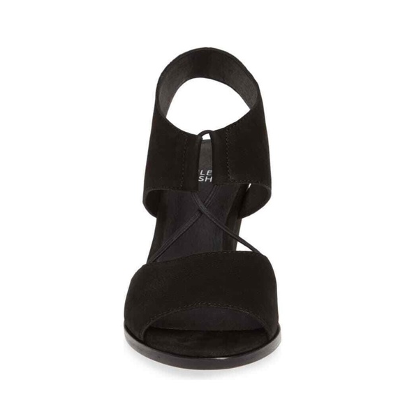 ✨NIB✨ EILEEN FISHER Doe Nubuck Sandals Black Sz 7.5M - Picture 4 of 5